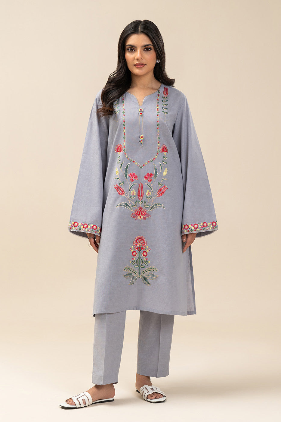 2 PIECE EMBROIDERED SLUB SUIT (PRET)