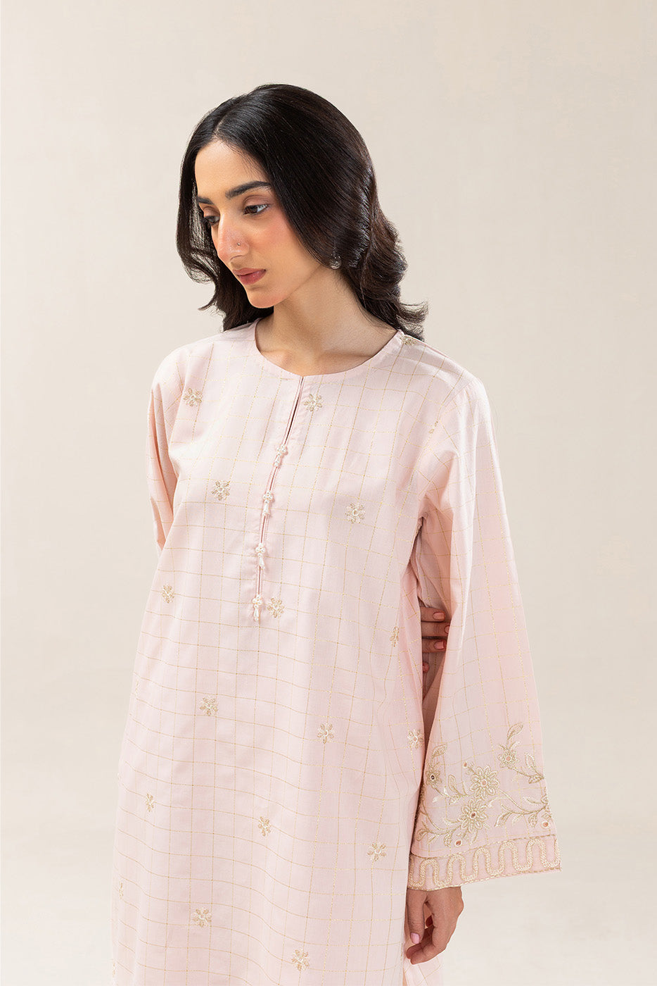 2 PIECE EMBROIDERED YARN DYED LUREX SUIT (PRET)