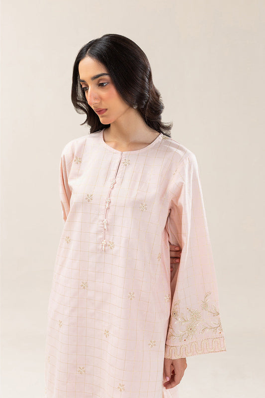 2 PIECE EMBROIDERED YARN DYED LUREX SUIT (PRET)