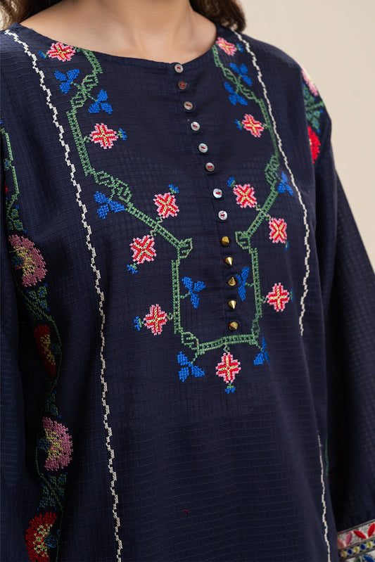 2 PIECE EMBROIDERED BOX DORIA SUIT (PRET)