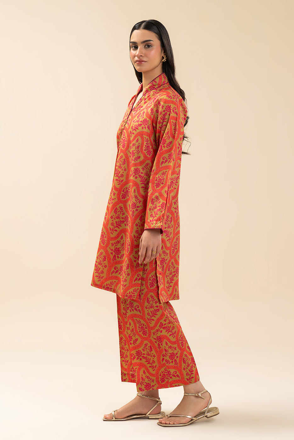 2 PIECE PRINTED LAWN SUIT (PRET)