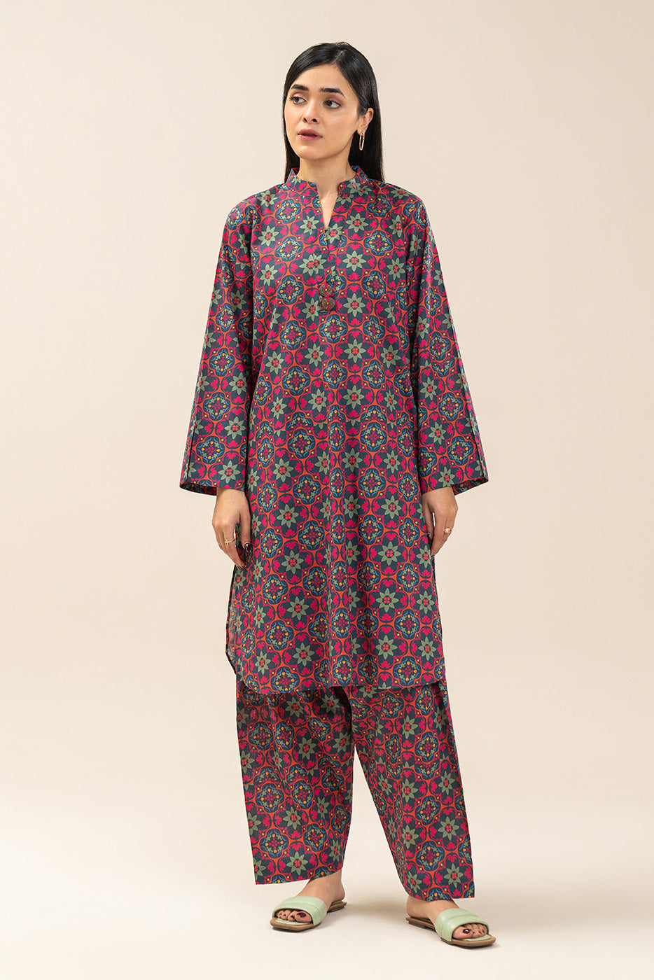 2 PIECE PRINTED DORIA LAWN SUIT (PRET)