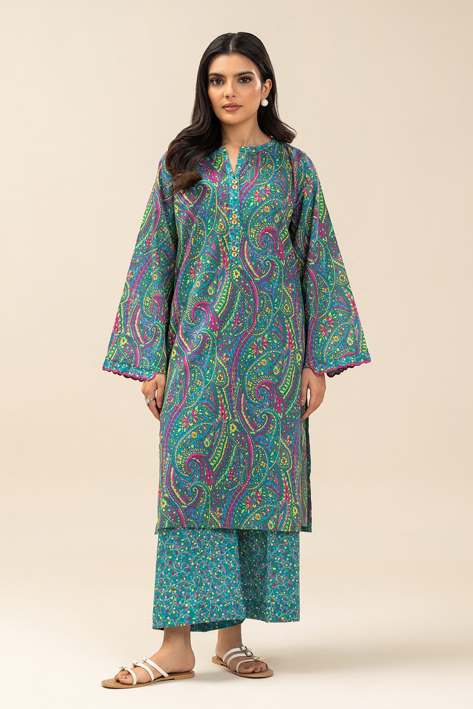 2 PIECE PRINTED LAWN SUIT (PRET)
