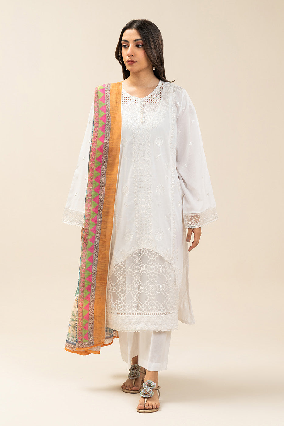 3 PIECE EMBROIDERED LAWN SUIT (HIGH CASUAL)