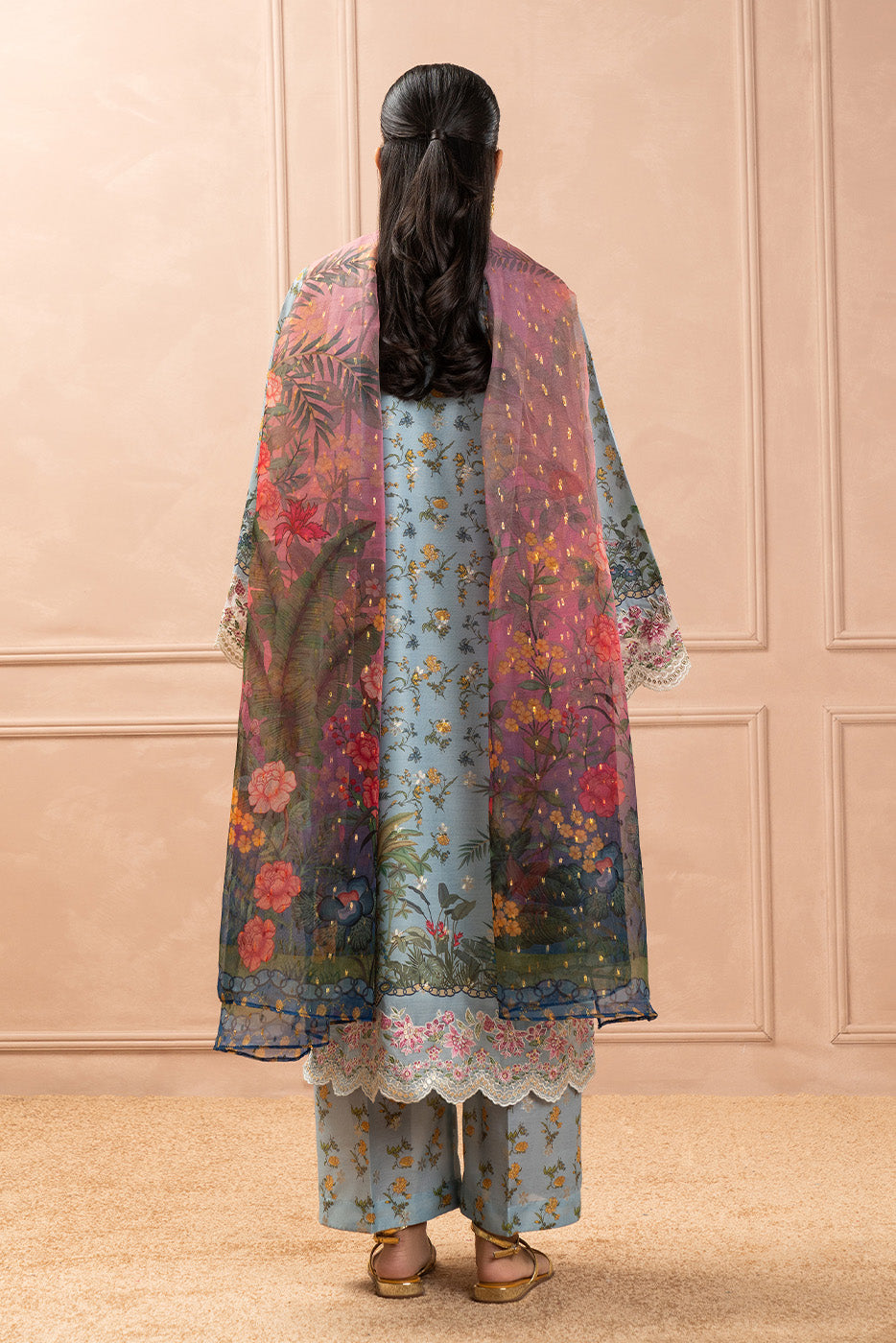 3 PIECE EMBROIDERED ZARI JACQUARD SUIT (LUXURY-PRET)