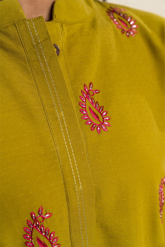 2 PIECE EMBROIDERED DOBBY SUIT (PRET)