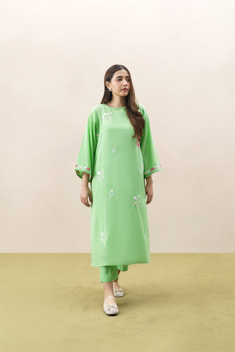2 PIECE EMBROIDERED YARN DYED SUIT (PRET)