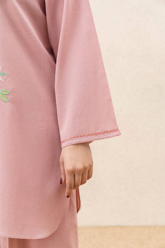 2 PIECE EMBROIDERED YARN DYED SUIT (PRET)