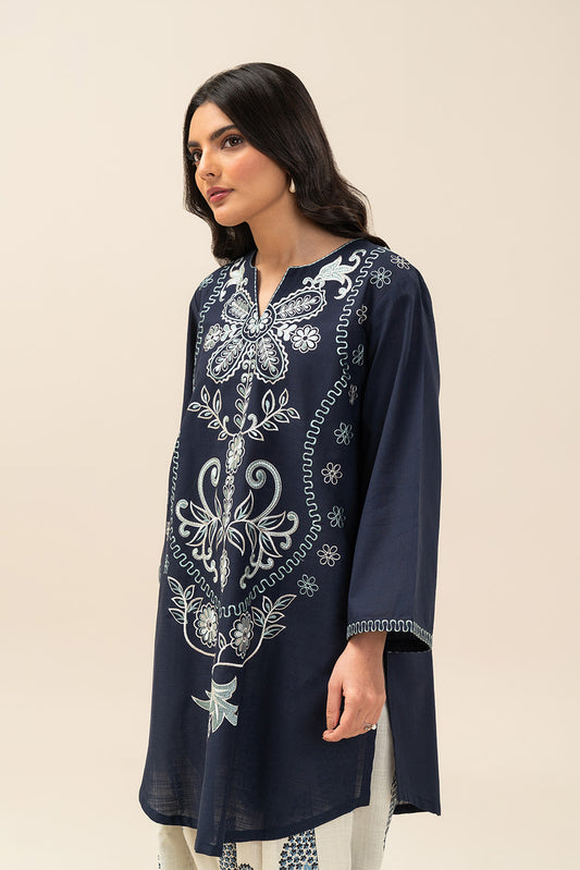 2 PIECE EMBROIDERED TWO WAY SLUB SUIT (PRET)