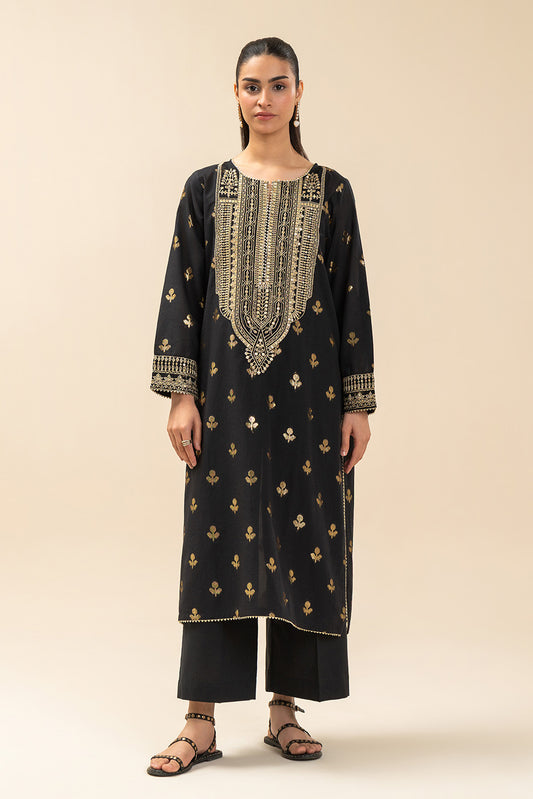 2 PIECE EMBROIDERED LUREX JACQUARD SUIT (PRET)