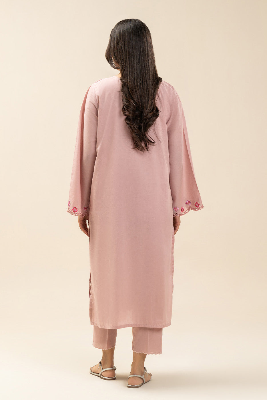 2 PIECE EMBROIDERED LAWN SUIT (PRET)