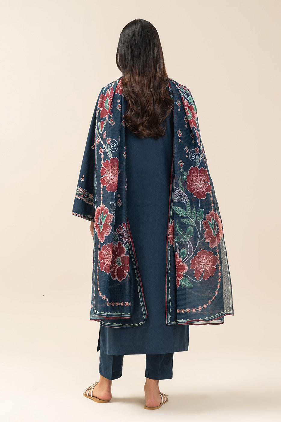 3 PIECE EMBROIDERED SLUB SUIT (PRET)