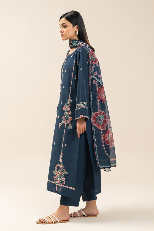3 PIECE EMBROIDERED SLUB SUIT (PRET)