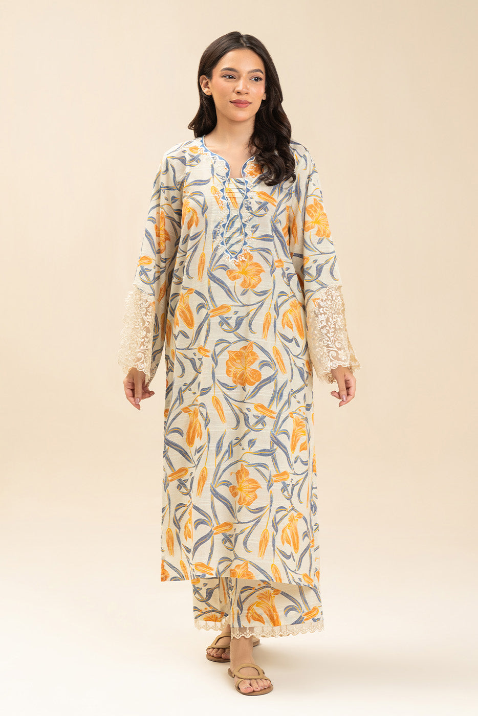 2 PIECE PRINTED DORIA LAWN SUIT (PRET)