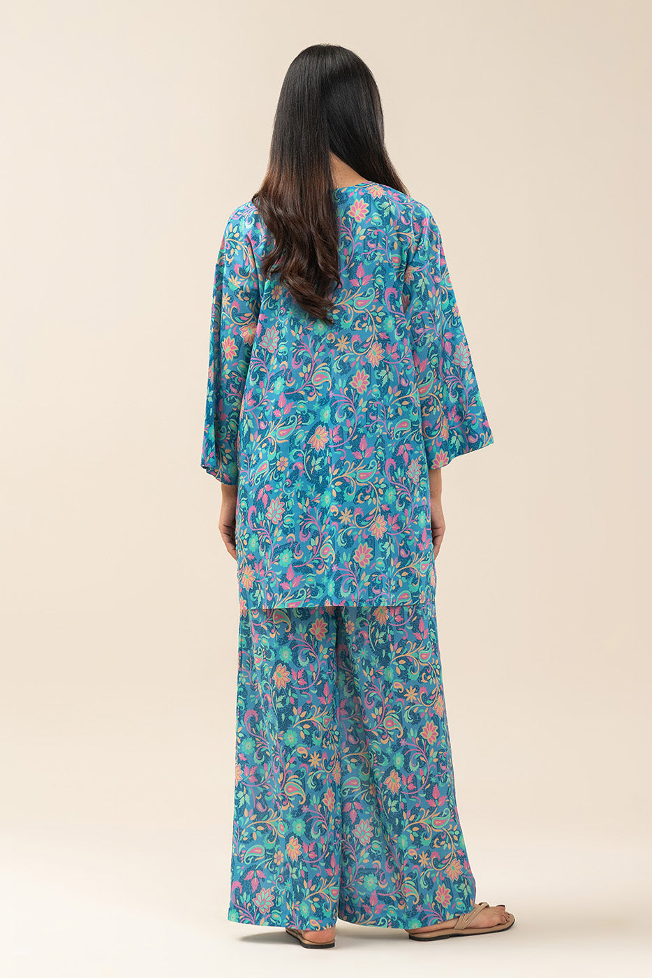 2 PIECE PRINTED LAWN SUIT (PRET)