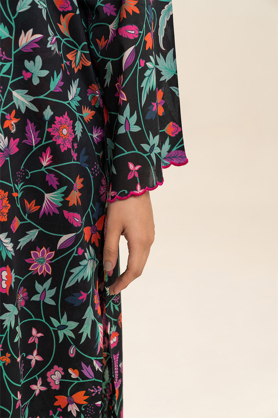 2 PIECE PRINTED LAWN SUIT (PRET)