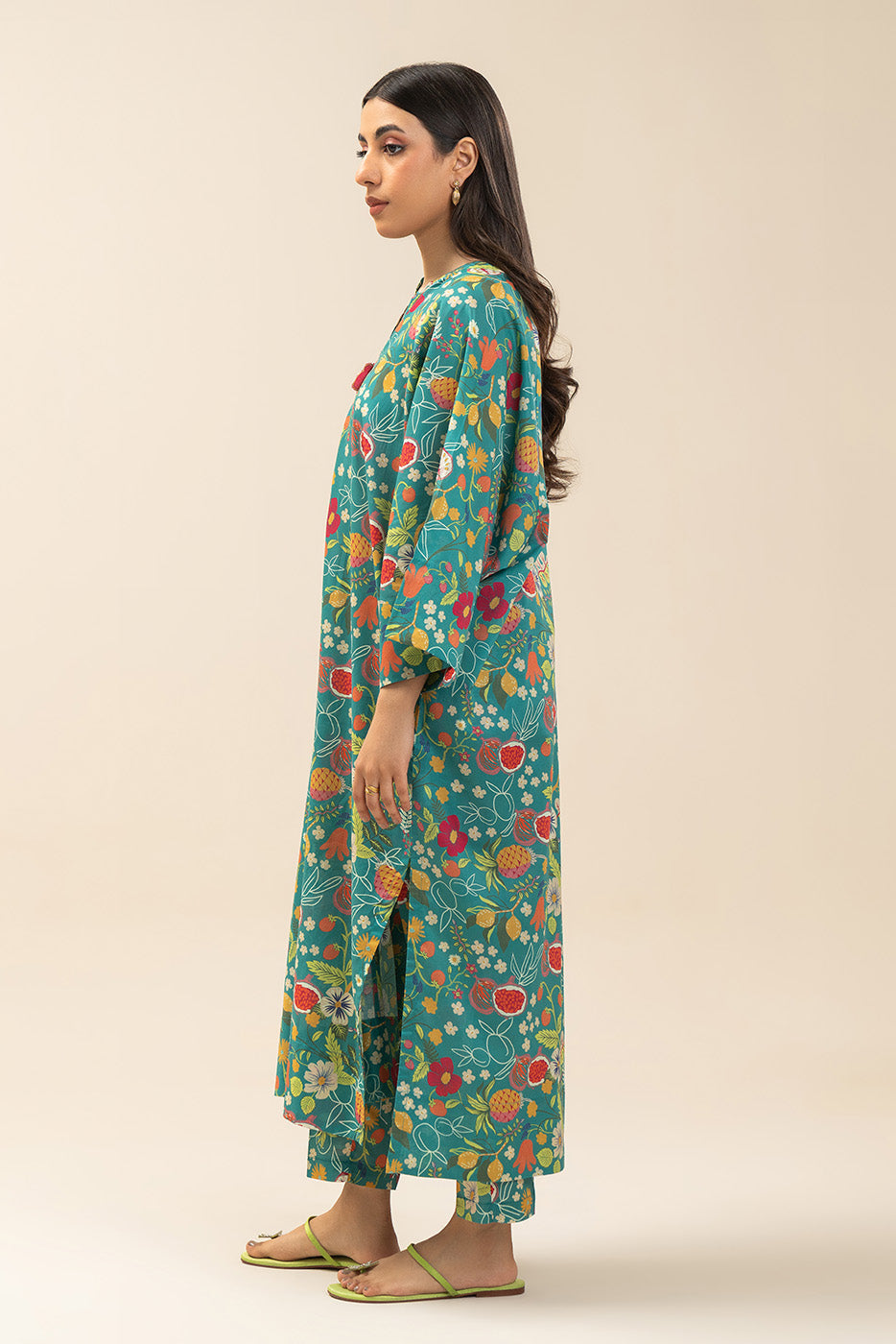 2 PIECE PRINTED LAWN SUIT (PRET)