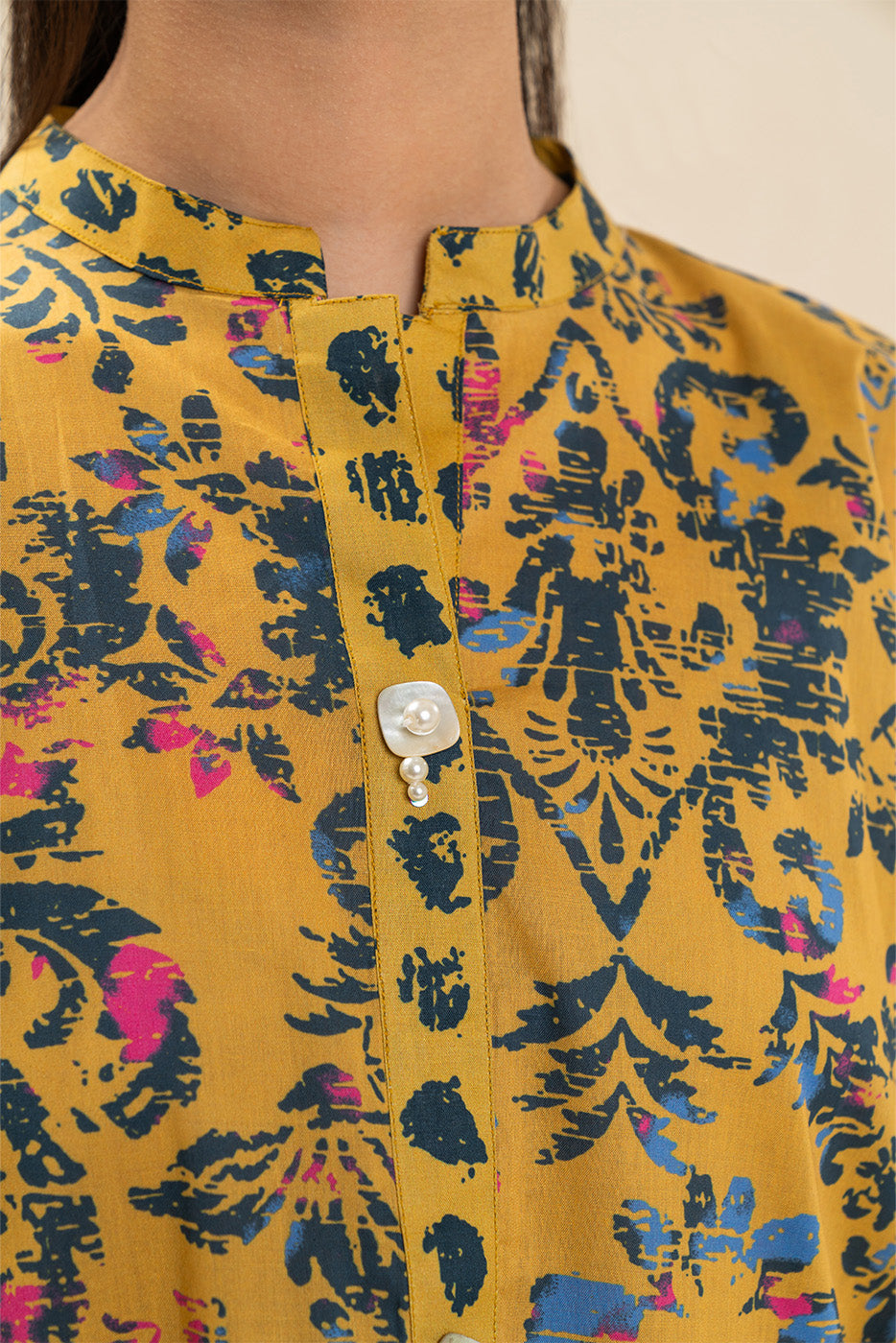 2 PIECE PRINTED LAWN SUIT (PRET)