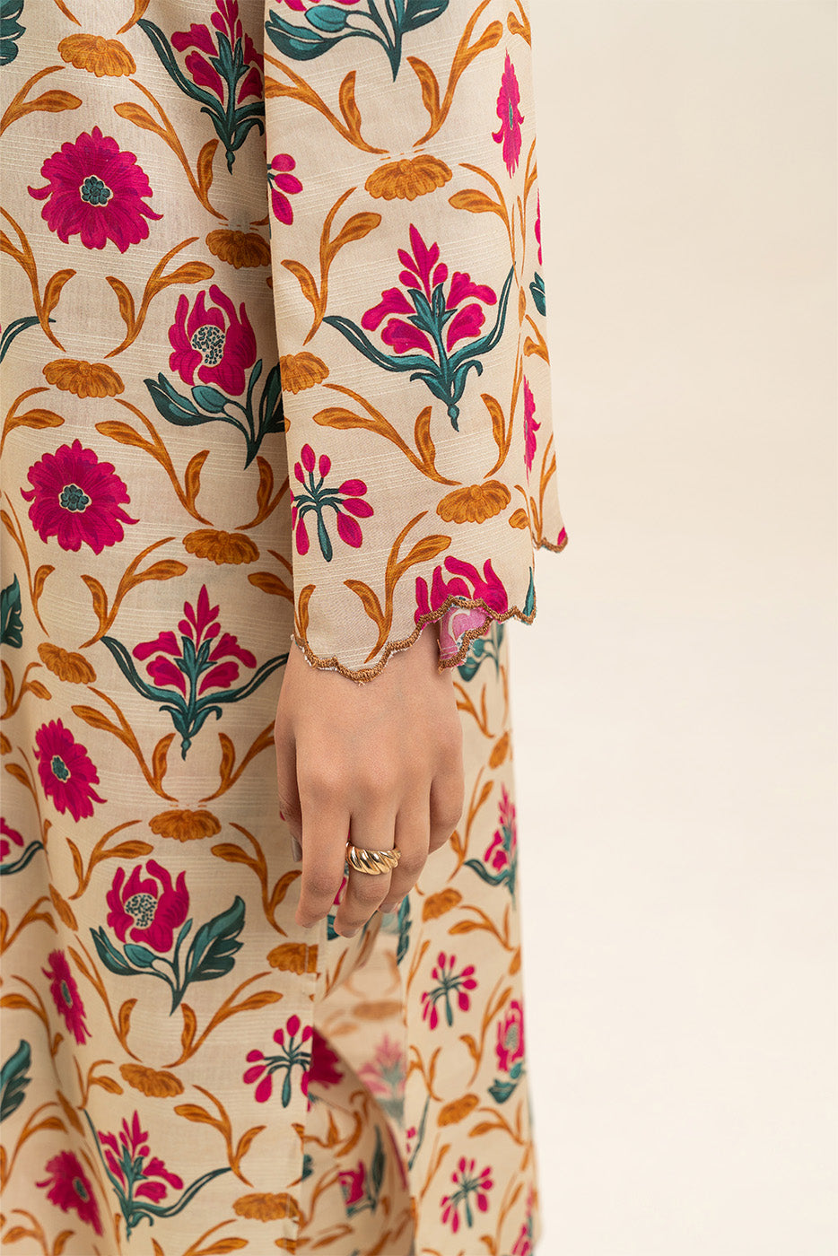 2 PIECE PRINTED DORIA LAWN SUIT (PRET)