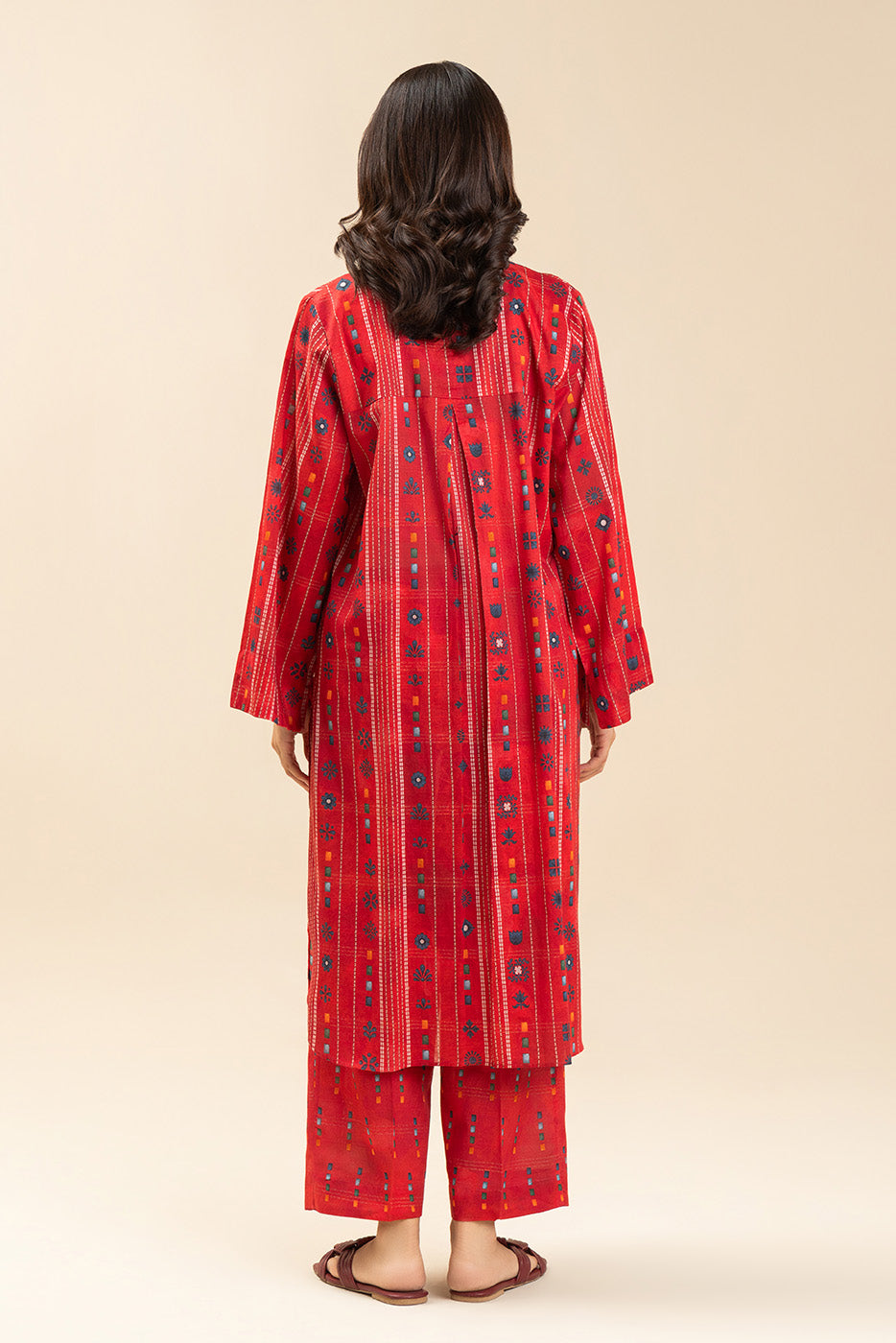 2 PIECE PRINTED LUREX LAWN SUIT (PRET)