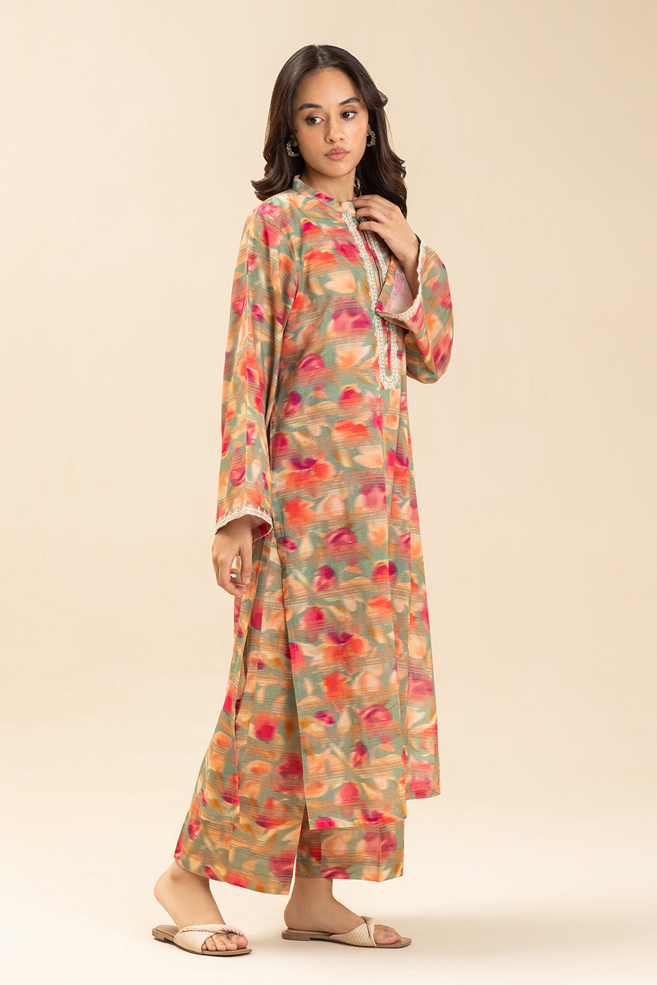2 PIECE EMBROIDERED LUREX LAWN SUIT (PRET)