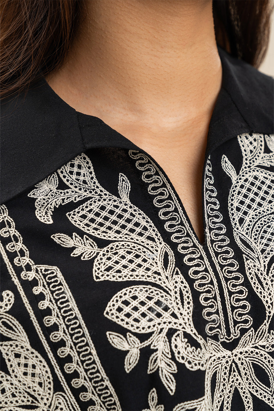 2 PIECE EMBROIDERED LINEN SUIT (FUSION)