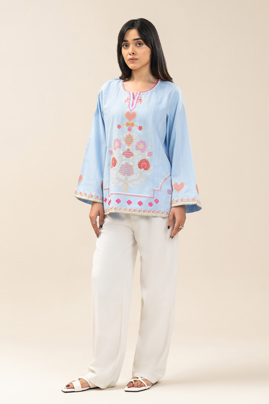 EMBROIDERED DOBBY BLOUSE (FUSION)