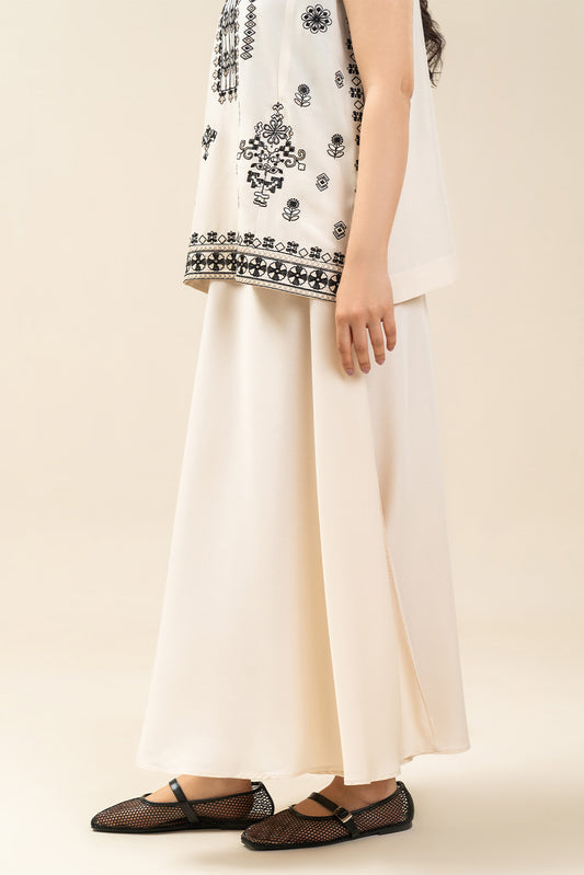 SOLID YARN DYED SKIRT (FLOW)