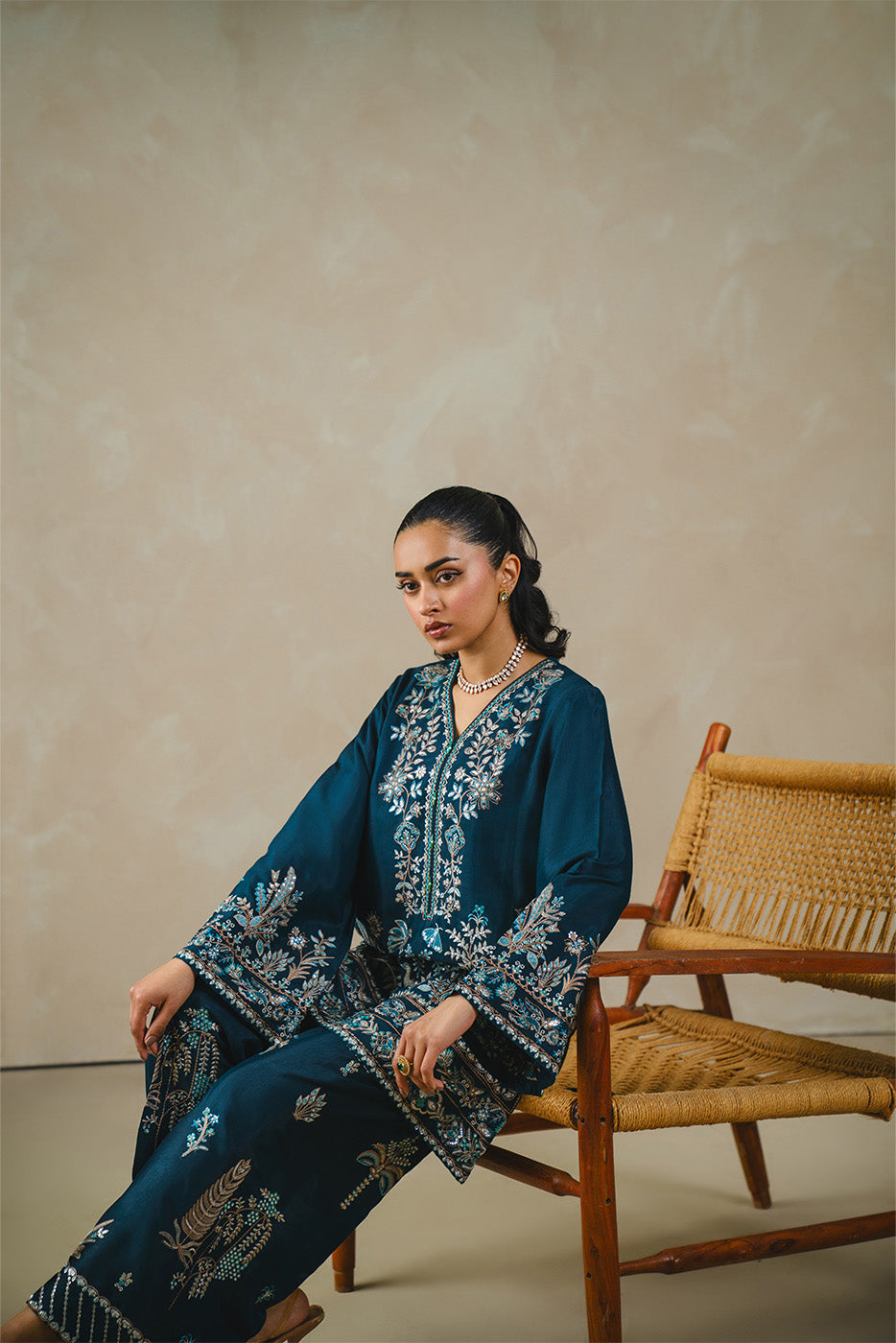 2 PIECE EMBROIDERED RAW SILK SUIT (LUXURY PRET)
