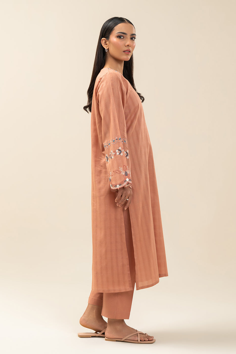 2 PIECE EMBROIDERED DORIA PEACH SUIT (PRET)