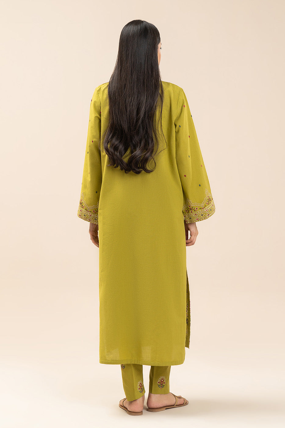 2 PIECE EMBROIDERED SLUB SUIT (PRET)