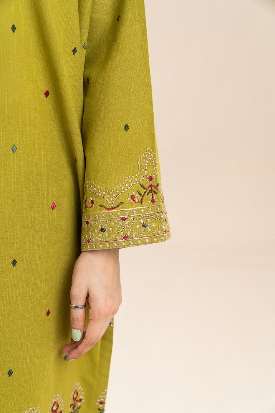 2 PIECE EMBROIDERED SLUB SUIT (PRET)