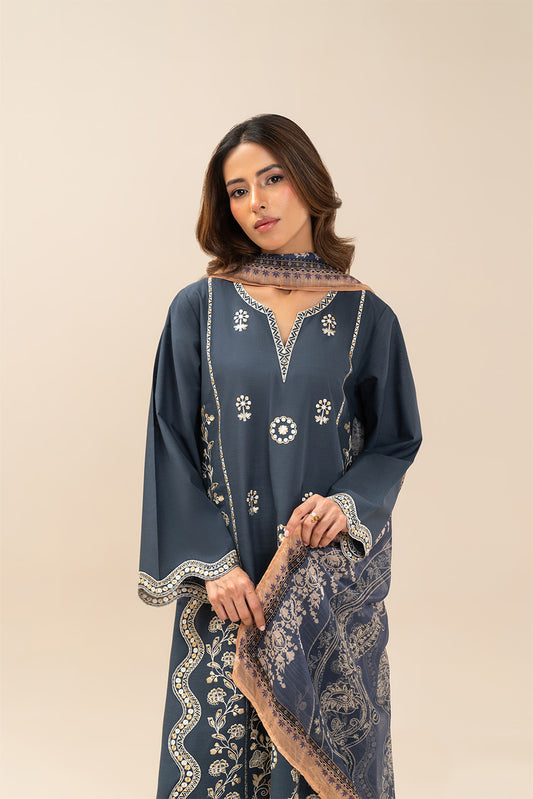 2 PIECE EMBROIDERED TWO WAY SLUB SUIT (PRET)