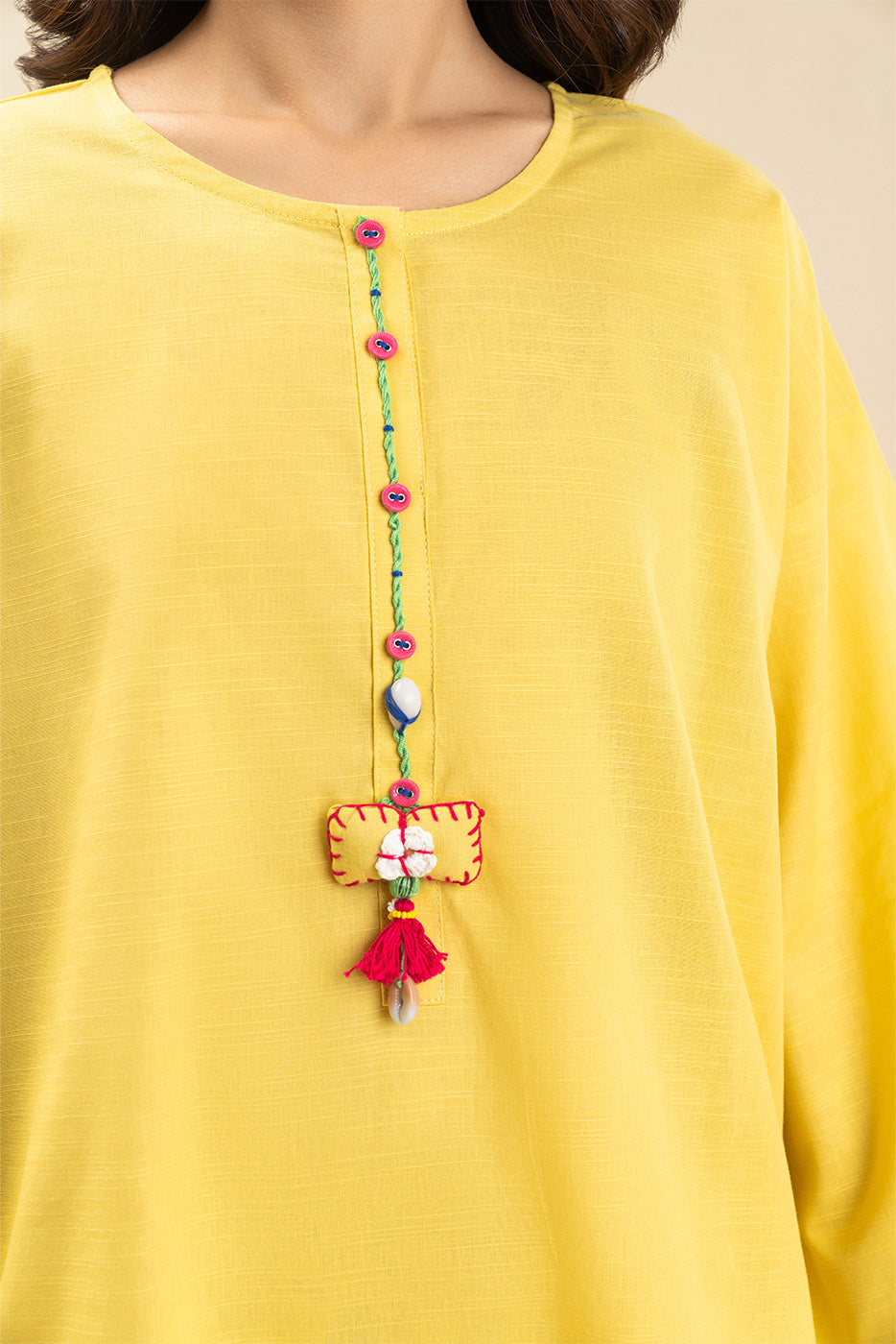 EMBROIDERED SLUB SHIRT (FLOW)