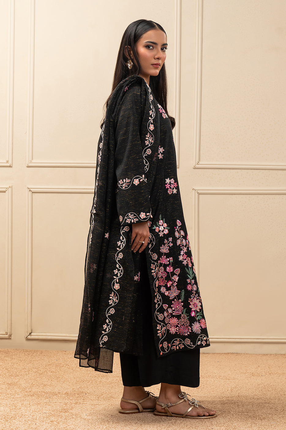 2 PIECE EMBROIDERED RAW SILK SUIT (PRET)