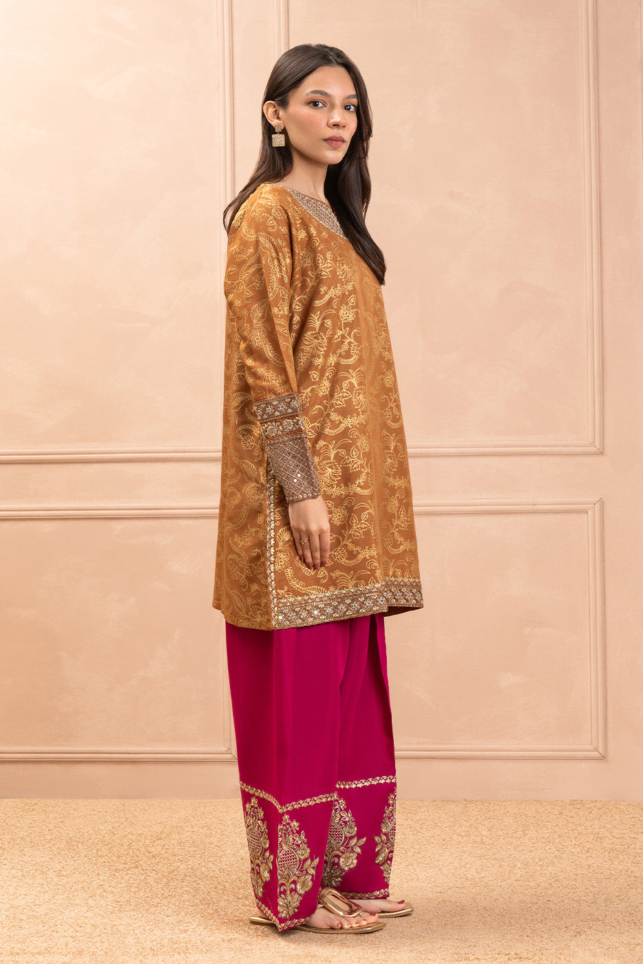 2 PIECE EMBROIDERED RAW SILK SUIT (LUXURY PRET)