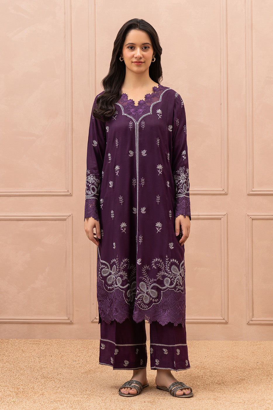 2 PIECE EMBROIDERED RAW SILK SUIT (LUXURY PRET)