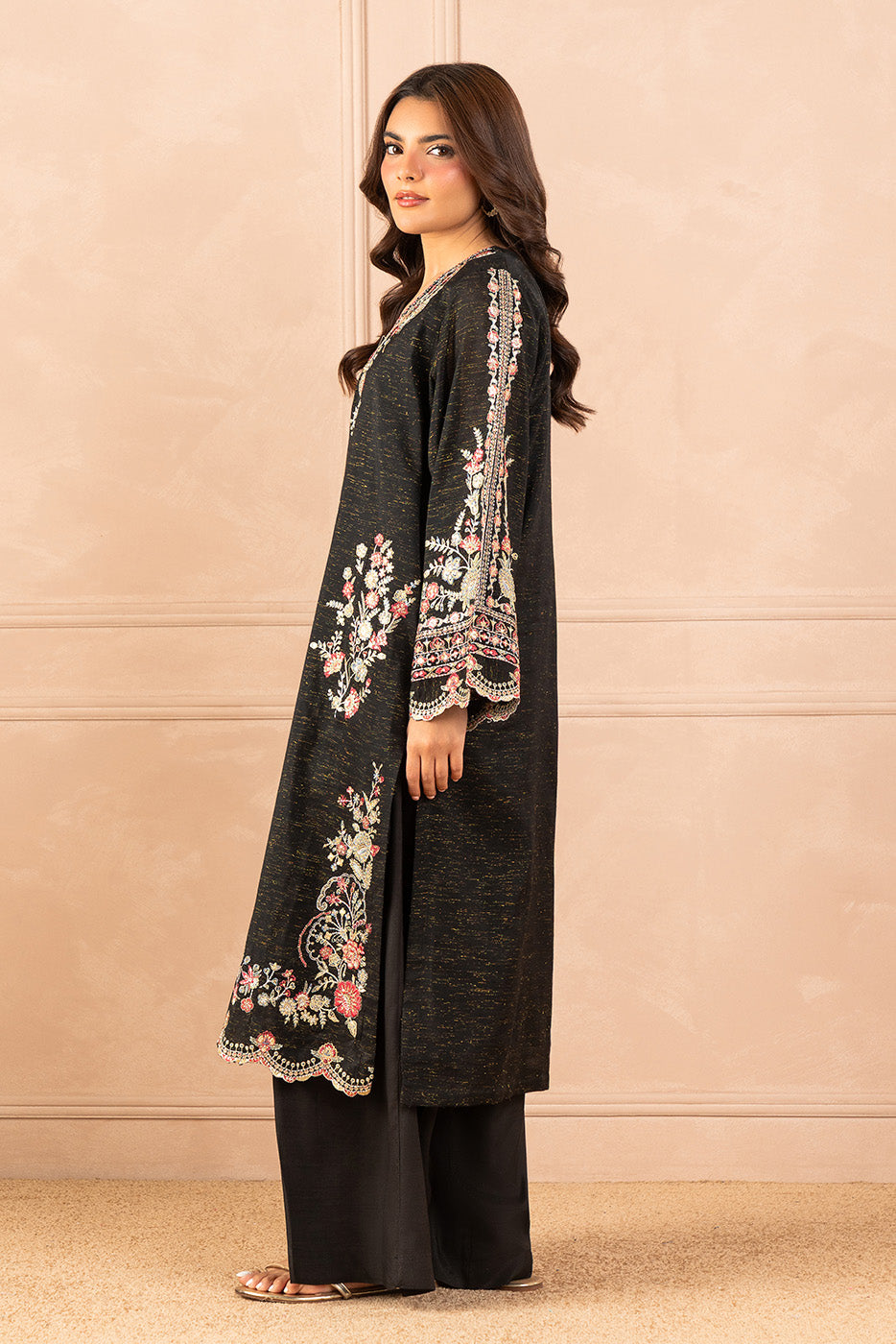 2 PIECE EMBROIDERED ZARI JACQUARD SUIT (LUXURY PRET)