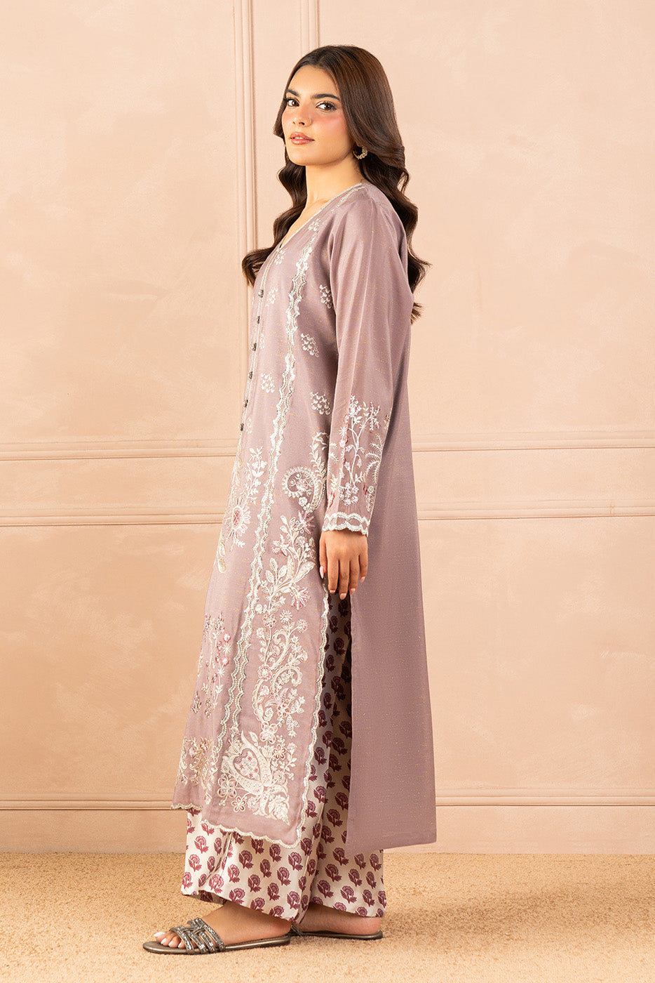 2 PIECE EMBROIDERED ZARI JACQUARD SUIT (LUXURY PRET)