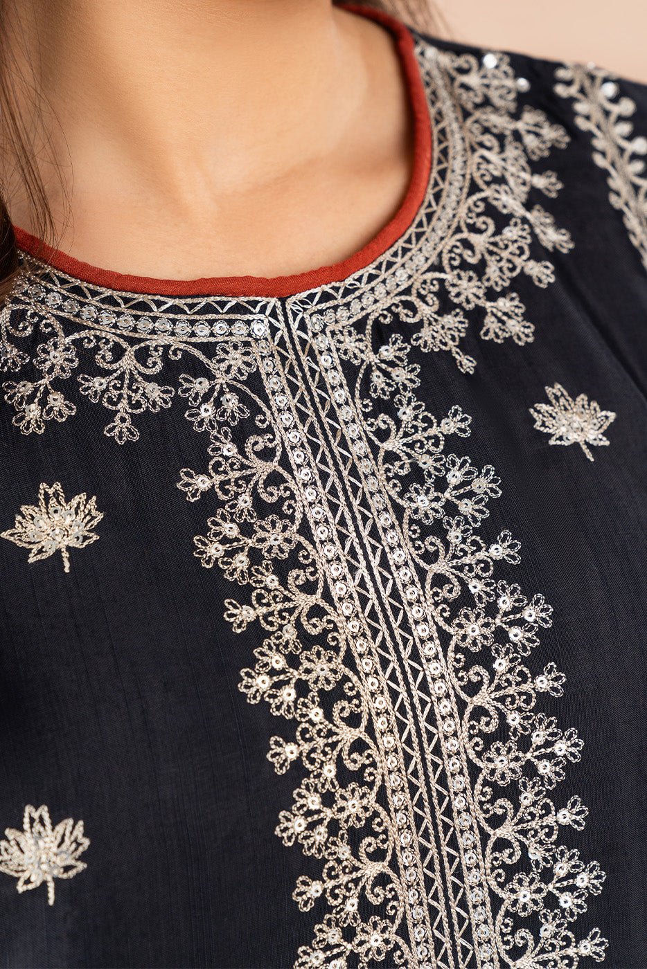 3 PIECE EMBROIDERED RAW SILK SUIT (LUXURY PRET)