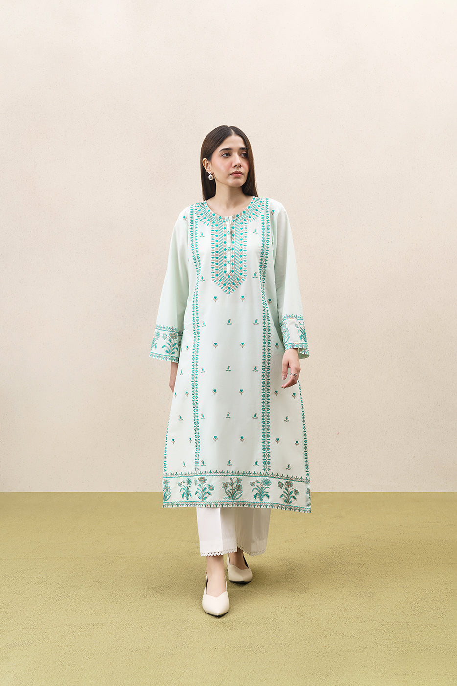 EMBROIDERED LAWN SHIRT (PRET)