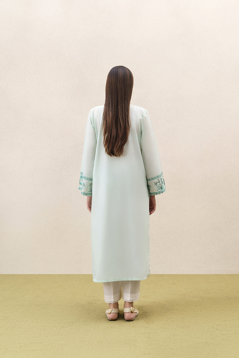 EMBROIDERED LAWN SHIRT (PRET)