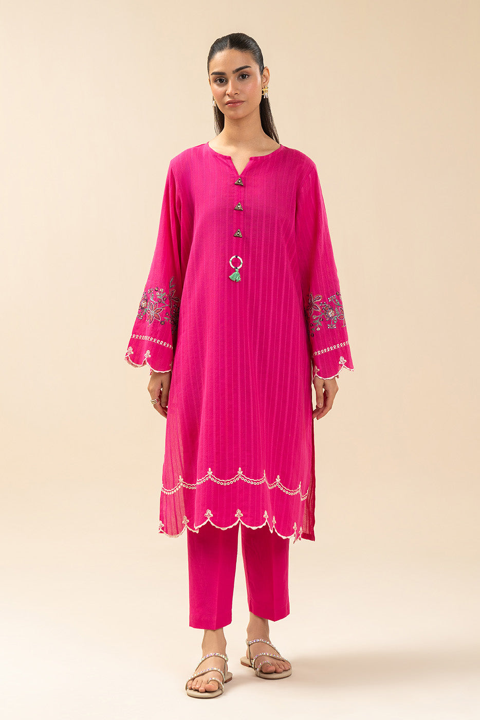 2 PIECE EMBROIDERED NENO KARA SUIT (PRET)
