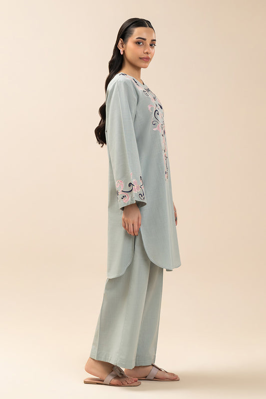 2 PIECE EMBROIDERED TWO WAY SLUB SUIT (PRET)