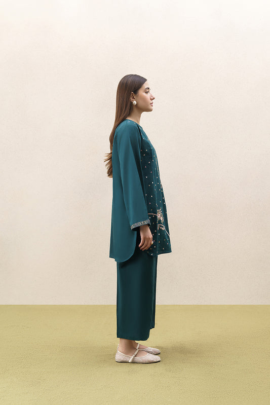2 PIECE EMBROIDERED LAWN SUIT (PRET)
