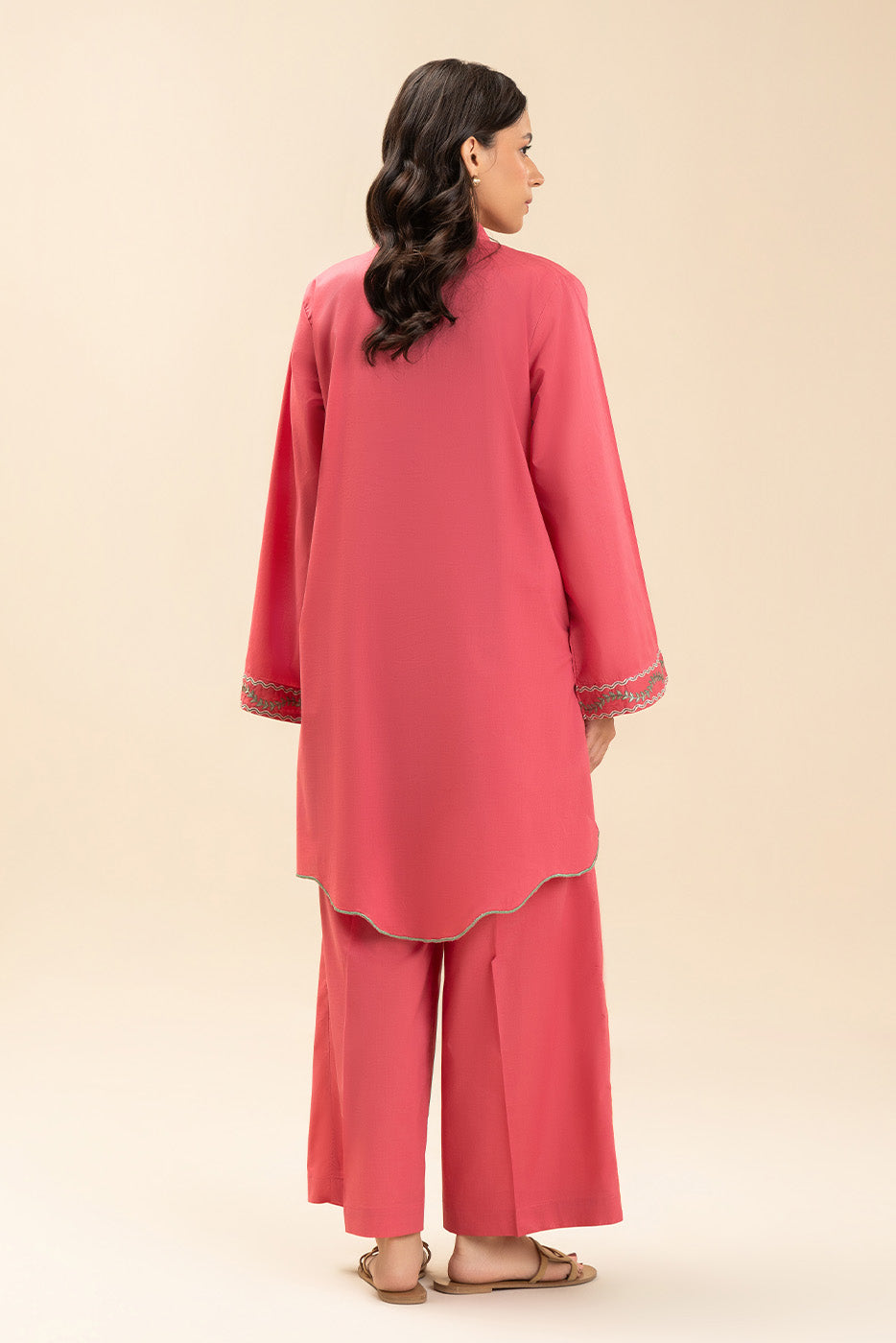 2 PIECE EMBROIDERED LAWN SUIT (PRET)