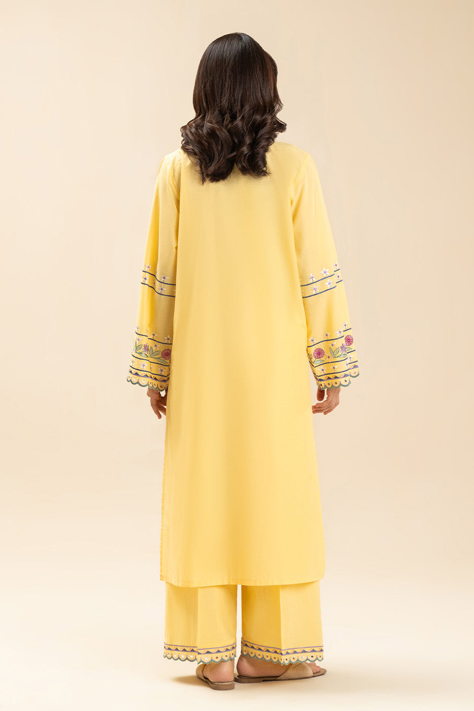 2 PIECE EMBROIDERED LAWN SUIT (PRET)