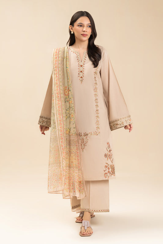 2 PIECE EMBROIDERED LAWN SUIT (PRET)