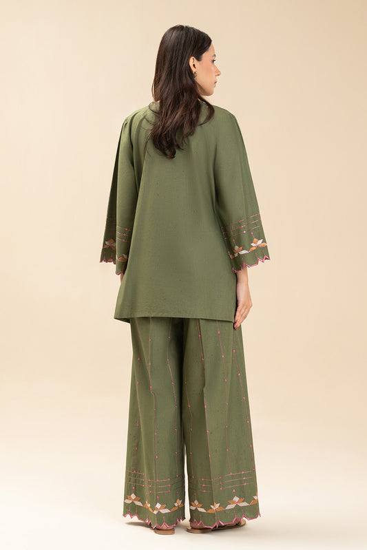 2 PIECE EMBROIDERED MULTI NEPS SUIT (FLOW)