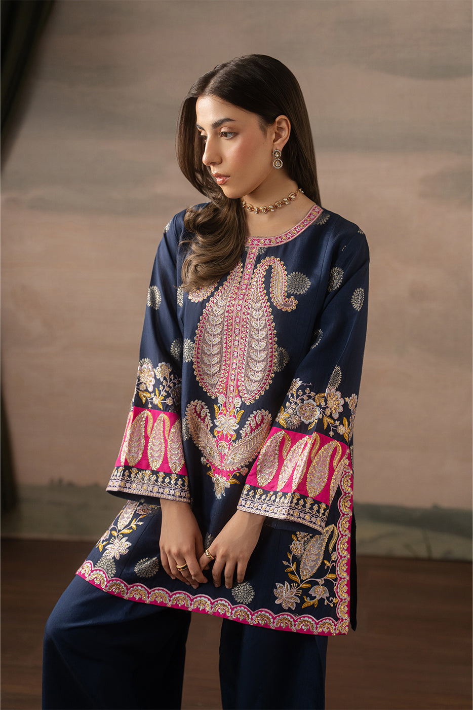 2 PIECE EMBROIDERED ZARI JACQUARD SUIT (LUXURY PRET)